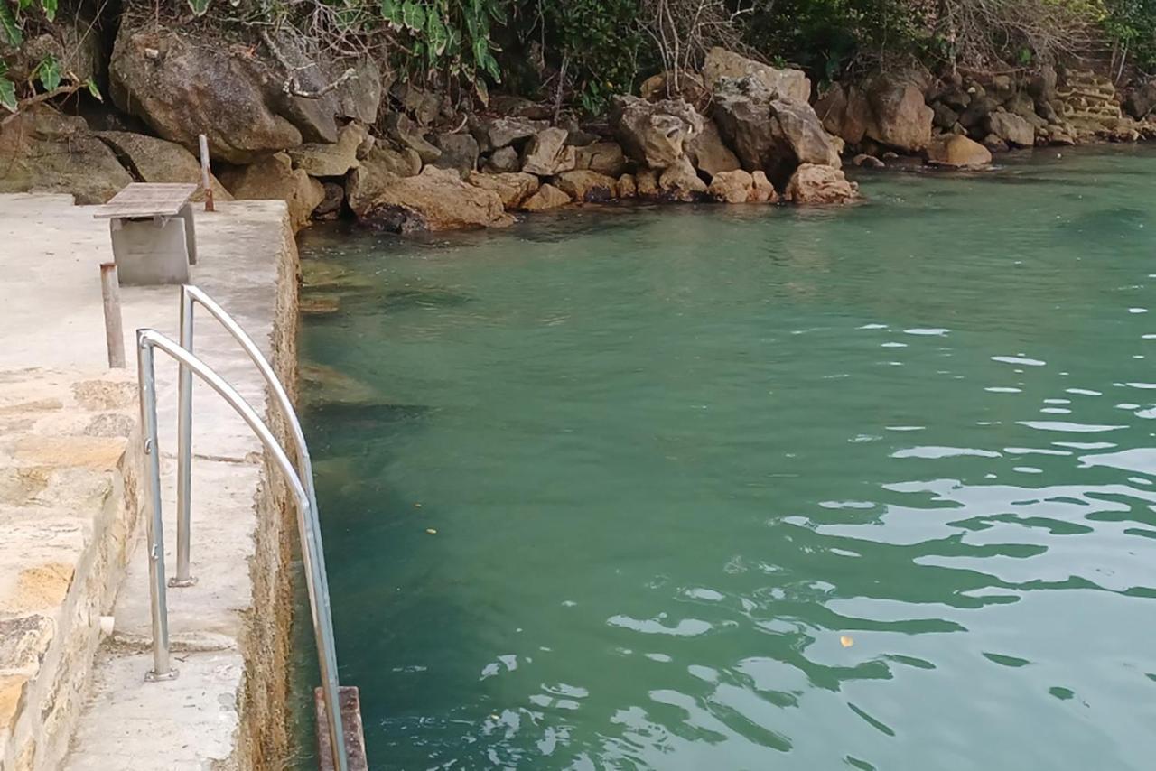 Вилла Refugio Na Frente Do Mar Em Ilha De Araujo Парати Экстерьер фото